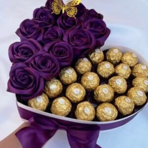 Caja corazón con chocolates